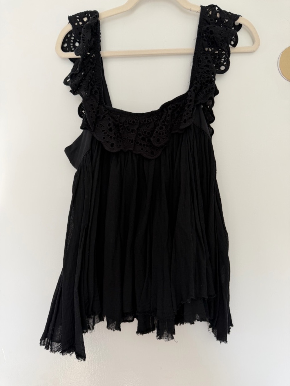 Anama Black Eyelet-Trim Tank Top women size M
